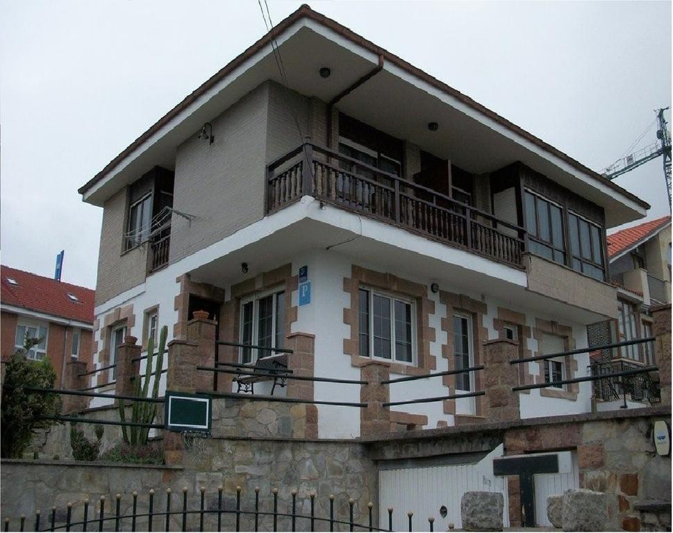 Pension Galimar San Vicente De La Barquera Bagian luar foto